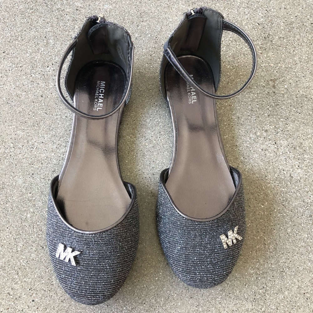MICHAEL Michael Kors Silver Dress Shoes for Kids